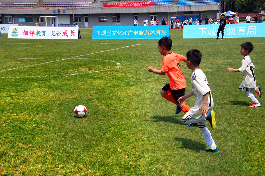 温格：我们希望在所有FIFA会员国建立足球人才中心，并派遣教练